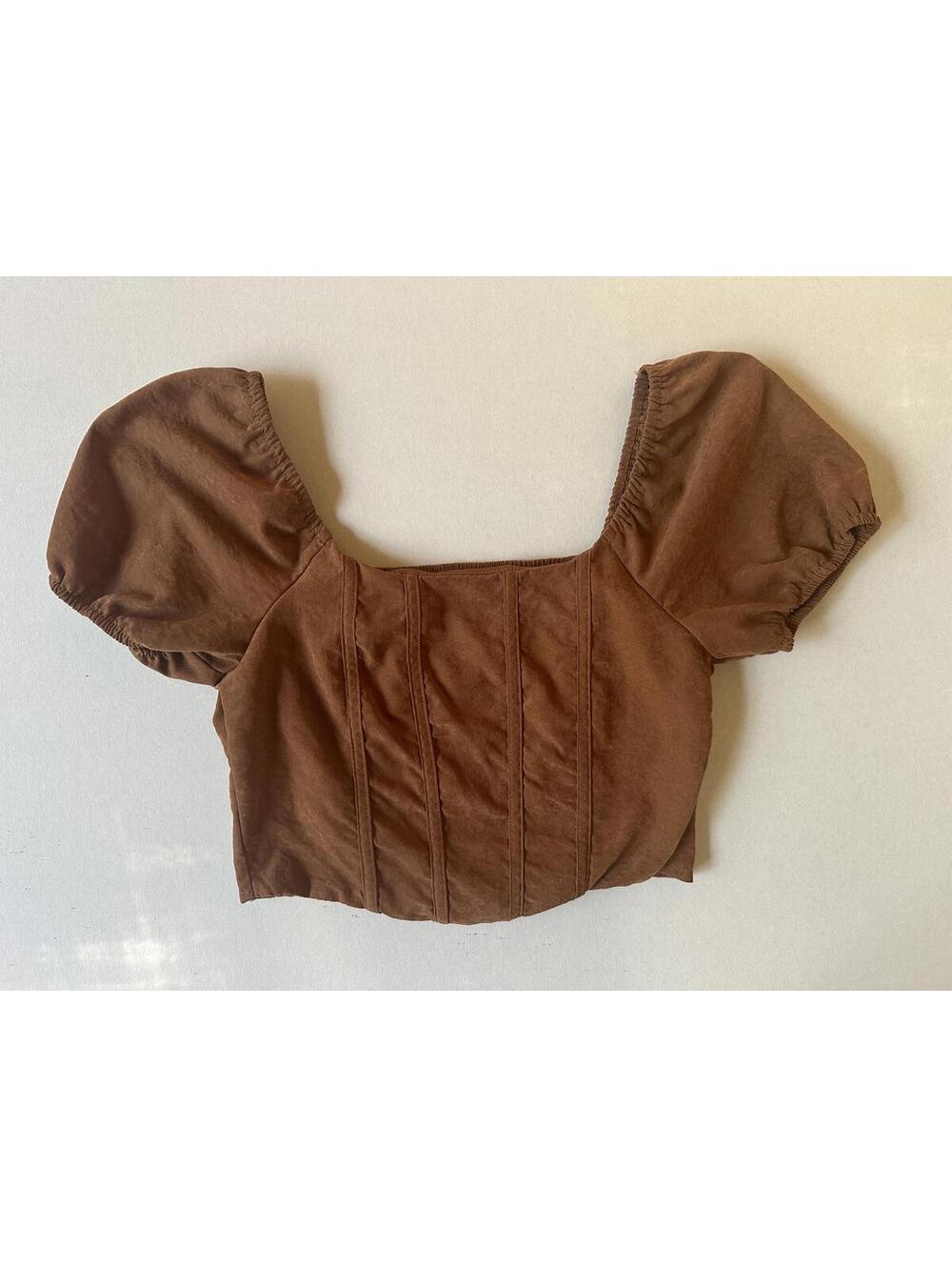 Kirious Los Angeles Cute Brown Crop Top with Puff Sleeves